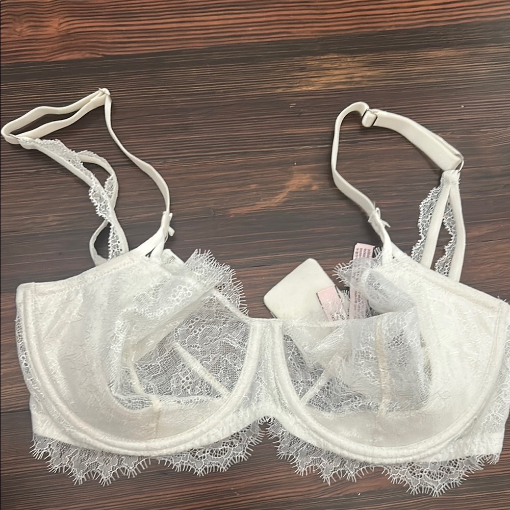 Elegant White Lace Bra